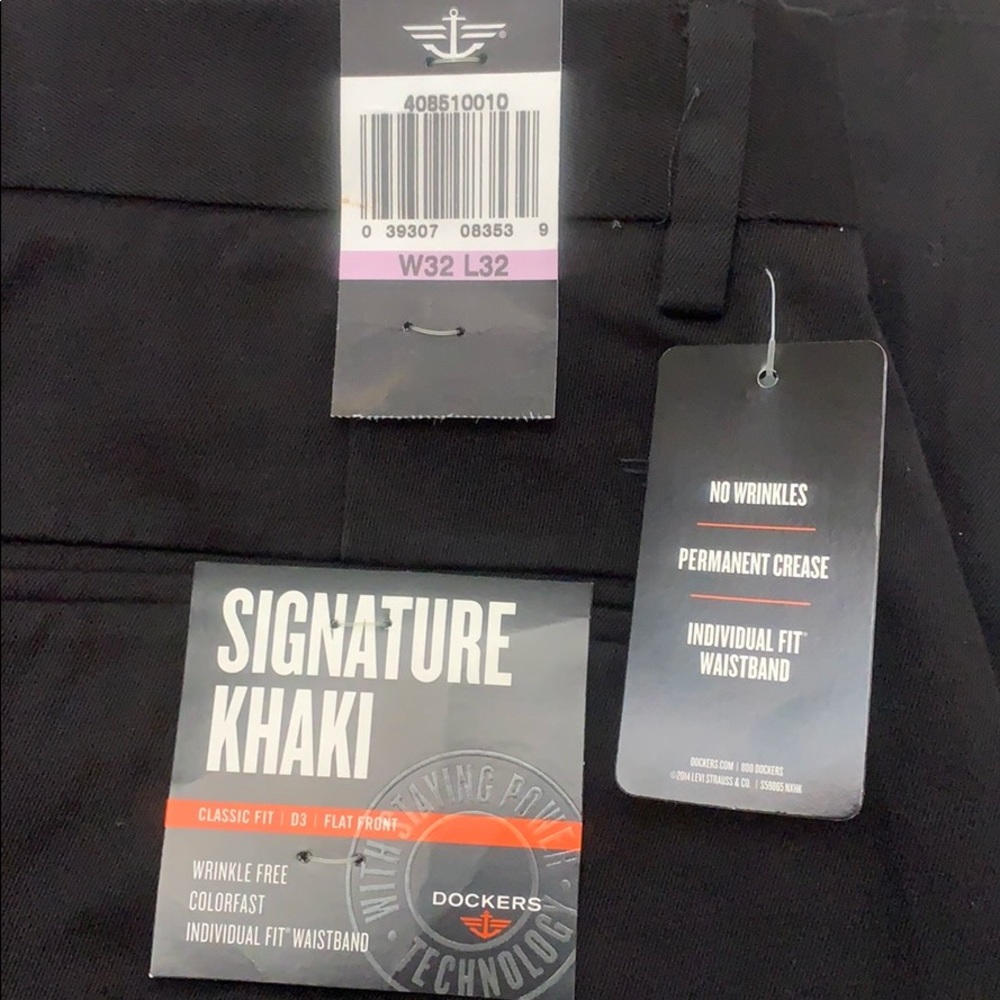 Dockers classic fit signature Khaki-Black